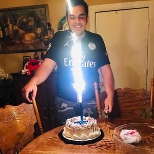 Meet your Posher, Daniel